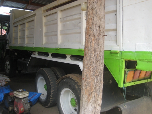 ขาย 10 ล้อ 2 เพลา Hino