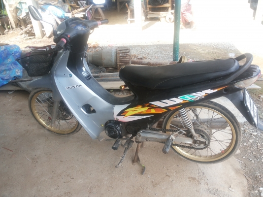 ขาย เวฟ100 ทะเบียนเต็ม พร้อมโอน รถสภาพสวยตามรูป