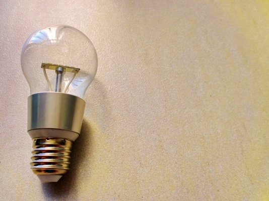 หลอดทังเสต LED แนวนอน  (5W)   มี 2 แสงให้เลือก แสงขาว แสงเหลือง