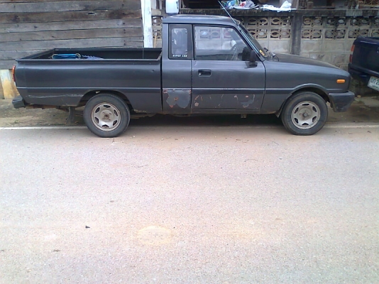 ขาย..Mazda 1300 ปี 36 รถมีทะเบียนครบ ตัดราคาพิเศษเหลือเพียง 45,000 บาท.