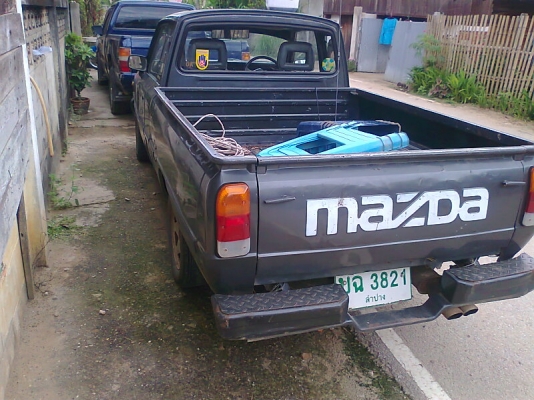 ขาย..Mazda 1300 ปี 36 รถมีทะเบียนครบ ตัดราคาพิเศษเหลือเพียง 45,000 บาท. ขาย..Mazda 1300 ปี 36 รถมีทะเบียนครบ ตัดราคาพิเศษเหลือเพียง 45,000 บาท.