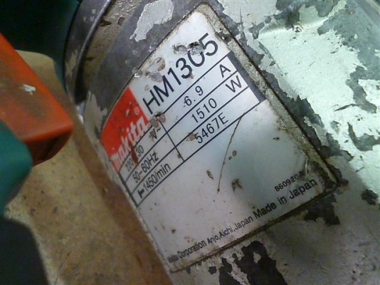 ขายสกัดไฟฟ้า Makita HM1305  มือสองใช้งานได้เลย