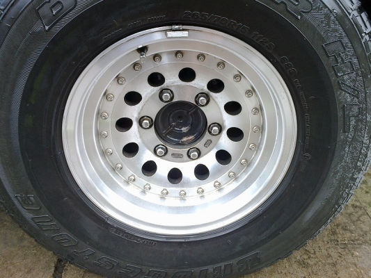 ขายล้อลายหยดน้ำ 6รู ขอบ15