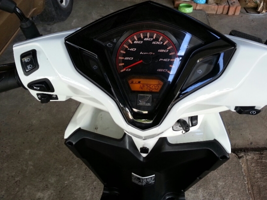 ขายคลิก 125i ปี 55 สภาพดีพร้อมใช้งาน