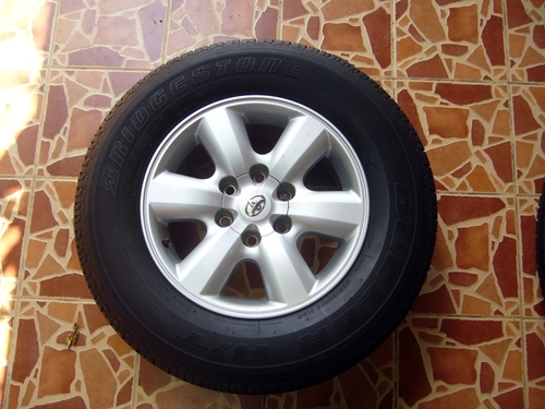 แม็กฟอร์จูนเนอร์พร้อมยางบริดสโตน265/65R17ปี10