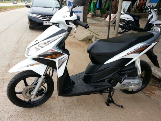 ขายคลิกไอ ปี54 ล้อแม็กซ์ /เอกสารเล่มชุดโอนครบ