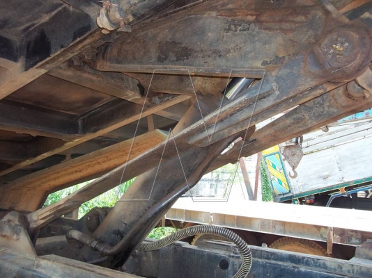 ขาย ฮีโน่ 3M 240 แรง / สองเพลาดั๊ม / มีระบบลากพ่วง แต่ไม่มีลำโพง ( คัสซีสวย ไม่บวม )