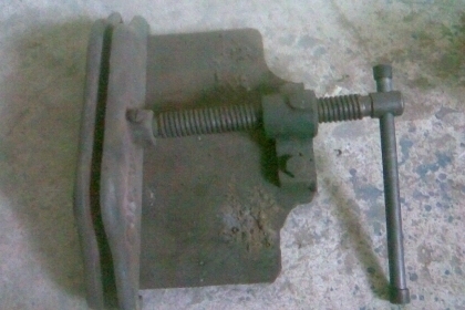 ปากกจับชิ้นงานนอกเก่าเก็บปากกจับชิ้นงานนอกเก่าเก็บ สภาพสวยๆครับเก่าเก็บสภาพเดิมๆครับปากสวยมากครับของนอกญี่ปุ่นครับราคานี่คุ้มครับ ปากกจับชิ้นงานนอกเก่าเก็บปากกจับชิ้นงานนอกเก่าเก็บ สภาพสวยๆครับเก่าเก็บสภาพเดิมๆครับปากสวยมากครับของนอกญี่ปุ่นครับราคานี่คุ้มครับ