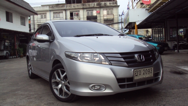 รถสวยมาก CITY 1.5 V i-VTEC ABS TOP AUTO ติดแก๊ส Energy reefrm ถังโดนัท ยางใหม่ วิ่งน้อย รถมือเดียว