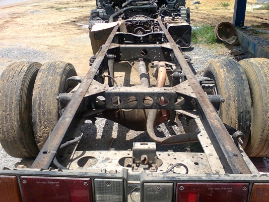 6 ล้อ ISUZU NPR71PY52Y 4HG1 130 แรงม้า หัวคัสซี