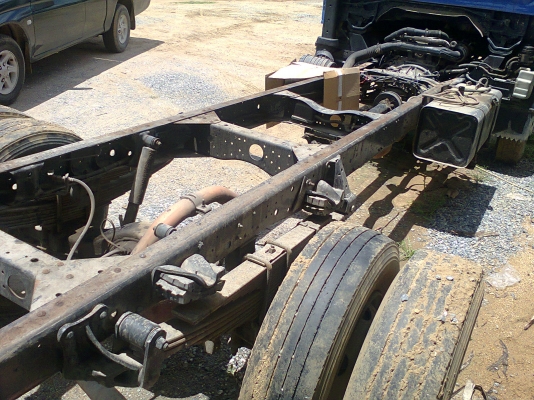 6 ล้อ ISUZU NPR71PY52Y 4HG1 130 แรงม้า หัวคัสซี