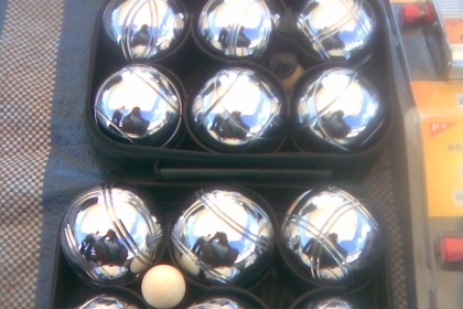 ชุดเปตองสภาพเหมือนใหม่  พร้อมใช้  พร้อมแก่นและสายวัดครับ ราคานี้คุ้มครับ