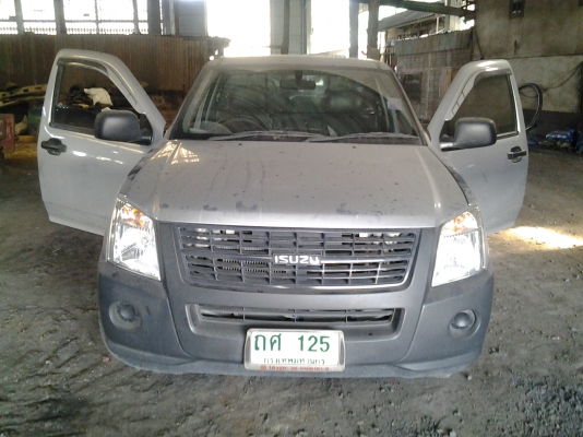 ประกาศขายรถอีซุซุ รถบ้าน ไม่ค่อยได้ใช้ 15,000กิโล