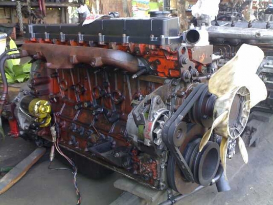 ขาย เครื่อง อีซูซุ ร๊อกกี้ 6HE1 - 195 แรงม้า สภาพพร้อมใช้ครับ ขาย เครื่อง อีซูซุ ร๊อกกี้ 6HE1 - 195 แรงม้า สภาพพร้อมใช้ครับ