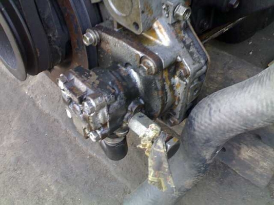 ขาย เครื่อง อีซูซุ ร๊อกกี้ 6HE1 - 195 แรงม้า สภาพพร้อมใช้ครับ ขาย เครื่อง อีซูซุ ร๊อกกี้ 6HE1 - 195 แรงม้า สภาพพร้อมใช้ครับ