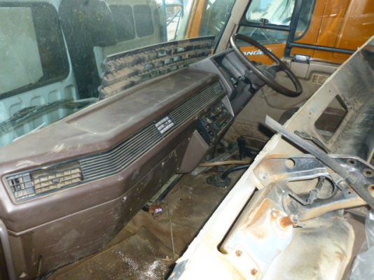 แสงฟ้าเต้นรถ///ขายหัวเก๋งเก่าญี่ปุ่น มิตรซูตาเหลี่ยม หัวกว้าง สภาพสวยอุปกรณ์ครบ แสงฟ้าเต้นรถ///ขายหัวเก๋งเก่าญี่ปุ่น มิตรซูตาเหลี่ยม หัวกว้าง สภาพสวยอุปกรณ์ครบ