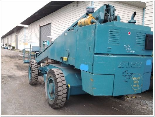 SP210 # 424420 รถกระเช้า 21m. นำเข้า โทร.กุ้ง:TOS:081-3062283