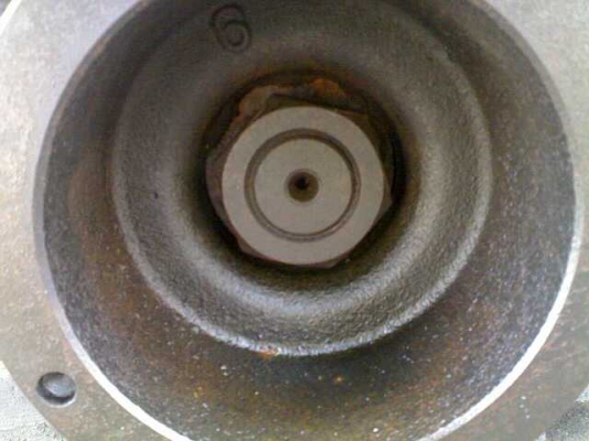 ขาย เครื่อง 6BD1-165แรงม้า สภาพพร้อมใช้ครับ