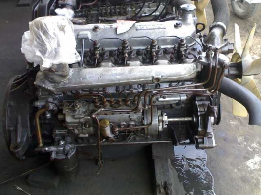 ขาย เครื่อง 6BD1-165แรงม้า สภาพพร้อมใช้ครับ