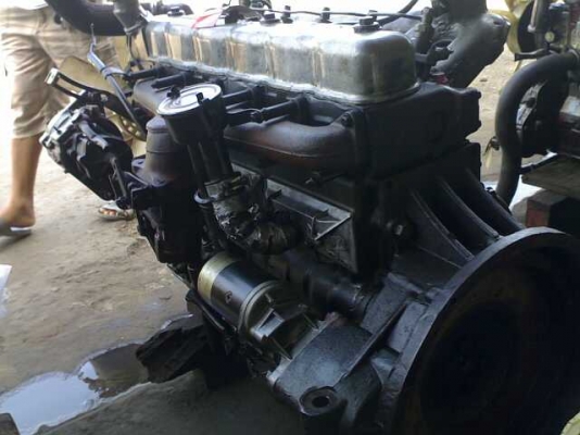 ขาย เครื่อง 6BD1-165แรงม้า สภาพพร้อมใช้ครับ