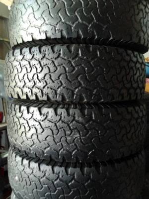 ขายยาง BF All 31*10.5*15 ปี06สภาพสวย สวย 1 ชุด 6900