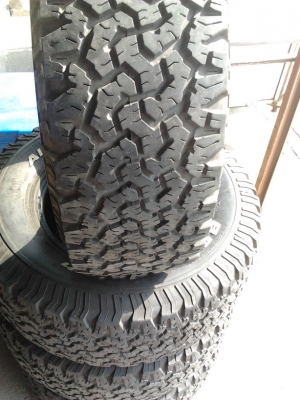 ขายยาง BF All 31*10.5*15 ปี06สภาพสวย สวย 1 ชุด 6900