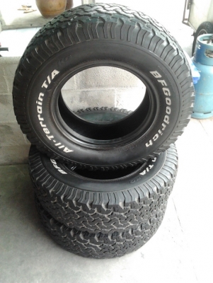 ขายยาง BF All 31*10.5*15 ปี06สภาพสวย สวย 1 ชุด 6900