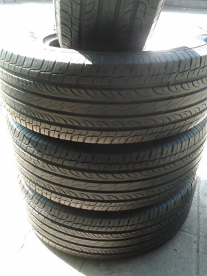 ขายยาง BF All 31*10.5*15 ปี06สภาพสวย สวย 1 ชุด 6900