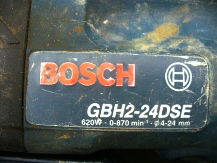 สว่านกระแทก BOSCH GBH2-24DSE อุปกรณ์ครบ 2500บาทรวมส่ง