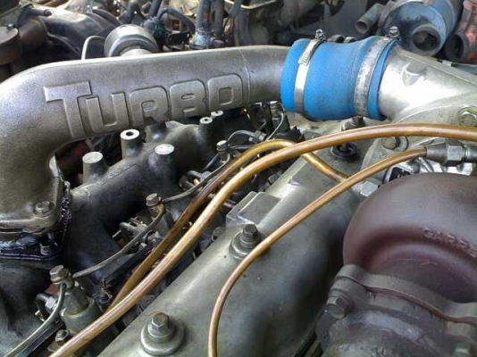 ขาย เครื่อง 6BD1-เทอร์โบ + ปั้มลม สภาพพร้อมใช้ครับ