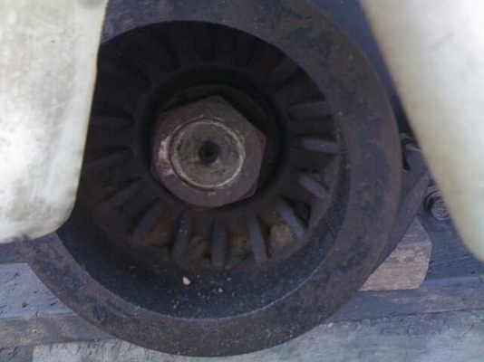 ขาย เครื่อง 6BD1-เทอร์โบ + ปั้มลม สภาพพร้อมใช้ครับ