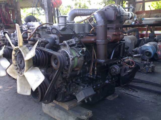 ขาย เครื่อง 6BD1-เทอร์โบ + ปั้มลม สภาพพร้อมใช้ครับ
