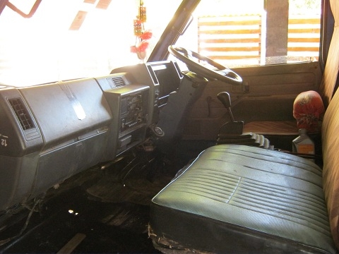 ขายรถ ISUZU NKR  110 แรง เครื่องดี คัดชีสวย ราคาเบาๆ