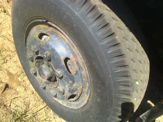 ISUZU ROCKY FVM 175 HP 6BG1 สิบล้อเพลาเดียว เครื่องวางใหม่แรงดีไม่มีเยิ้มลงเล่มครบถูกต้อง หัวเก๋งสภาพดีไม่มีผุ ภายในอุปกรณ์ครบ พวงมาลัยเพาเวอร์ เบรคทริ๊ปฟี้ เอาสารเล่มทะเบียนครบพร้อมครับ