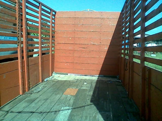 ขายกะบะไม้ - คอกไม้ ยาว 6 เมตร ถอดลงจากฮีโน่ F18 ขายถูก ๆ