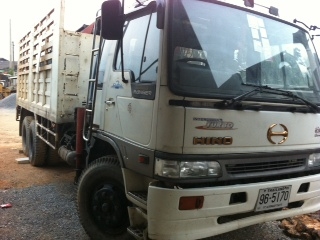 ฮีโน่สมอทอง ปี47 สิบล้อเพลาเดียว