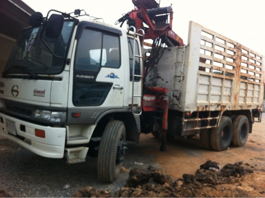 ฮีโน่สมอทอง ปี47 สิบล้อเพลาเดียว