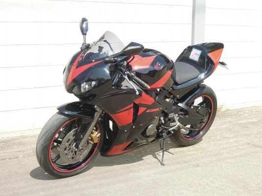 ขาย CBR400 ปี92 ทะเบียนแท้ ดุๆสักคันครับ ขาย CBR400 ปี92 ทะเบียนแท้ ดุๆสักคันครับ