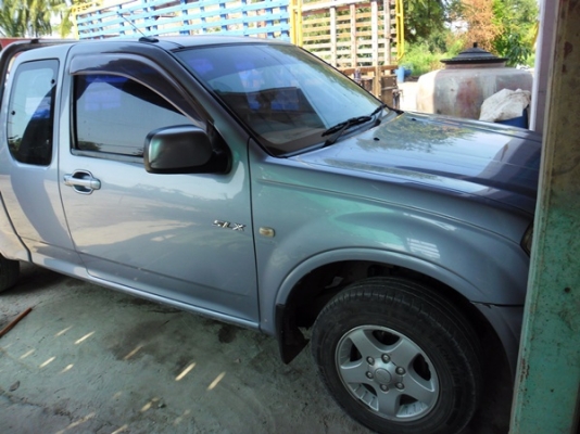 ขายอีฃุฃุ D-MAX สภาพสวย เครื่อง 3.0