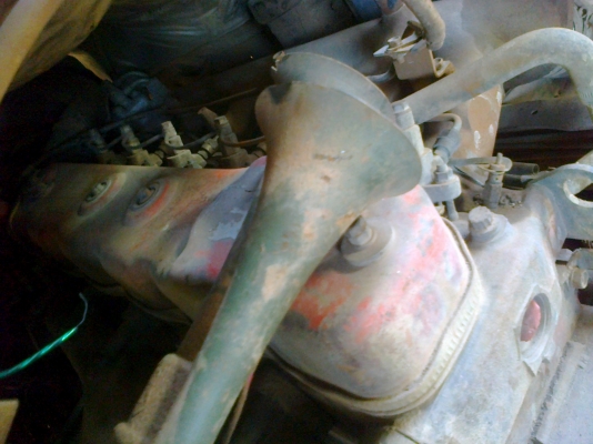 ISUZU ROCKY 175 HP 6BG1 หกล้อดั๊มพ์ ช่วงล่างใหญ่ยาง 8.25 ขอบ 16 เครื่องแห้งดีไม่มีเยิ้ม ภายในเก๋งอุปกรณ์ครบ แอร์ พวงมาลัยเพาเวอร์ เบรคทริ๊ปฟี้ กระบะดั๊มพ์เหล็ก 6 ตันยาว 3.60 เมตร เอกสารทะเบียนภาษีครบพร้อมโอน ราคาต่อรองได้ครับ