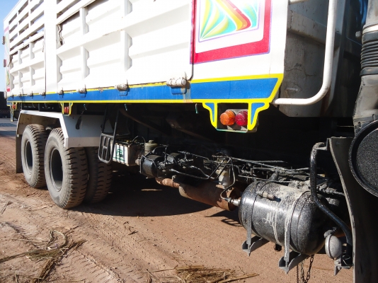 ขายรถบรรทุก10ล้อ2เพลา ดั้มพ์ FM3M 240 แรงม้า มีระบบลากจูง เครื่องเดิม พร้อมใช้งาน สนใจดูรถก่อนได้