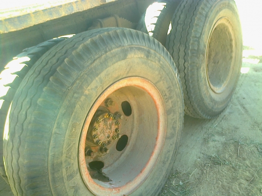 ISUZU TX 165 HP 6BD1 รถหัวยาวหางปลาสิบล้อเพลาเดียว เครื่องดีแรงดีมาก ช่วงล่างแน่น คัชซีดี ยางสภาพดี 60\% พร้อมลากพร้อมบรรทุกได้เลย เอกสารเล่มทะเบียนครบพร้อมโอนครับ ISUZU TX 165 HP 6BD1 รถหัวยาวหางปลาสิบล้อเพลาเดียว เครื่องดีแรงดีมาก ช่วงล่างแน่น คัชซีดี ยางสภาพดี 60\% พร้อมลากพร้อมบรรทุกได้เลย เอกสารเล่มทะเบียนครบพร้อมโอนครับ