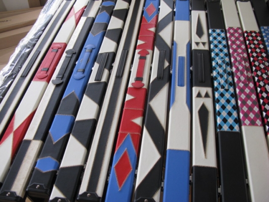 ขายกล่องใส่ไม้คิว สนุ๊กเกอร์ (ใหม่) ขายกล่องใส่ไม้คิว สนุ๊กเกอร์ (ใหม่)