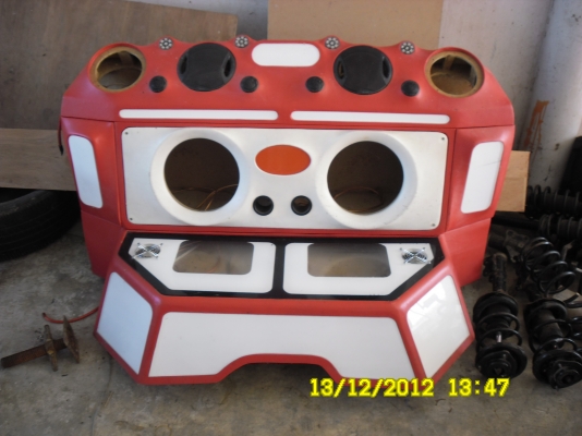 ขายตู้ลำโพง ไม๊ตี๊เอ็ก 4ประตู ใส่sup10" สภาพดีราคาถูก