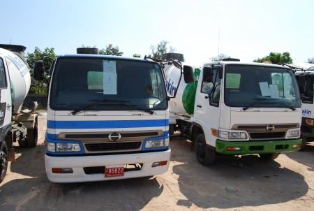 ขายรถโม่ปูน 4 คิว