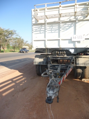 ขายหางพ่วงกระบะบรรทุกดั้มพ์ สภาพสวย เอกสารครบทะเบียนพร้อมโอน