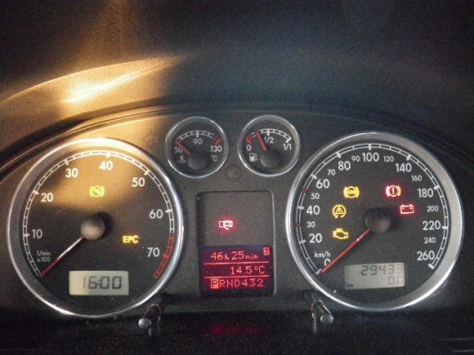 หัวรถตัด VOLKWAGEN PASSAT V5 เครื่องยนต์แท้ AZX 2400 CC พาร์ทแท้นำเข้าจากญี่ปุ่น!!!! หัวรถตัด VOLKWAGEN PASSAT V5 เครื่องยนต์แท้ AZX 2400 CC พาร์ทแท้นำเข้าจากญี่ปุ่น!!!!