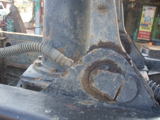 ขายกระบะดั๊มพ์สามมิตร