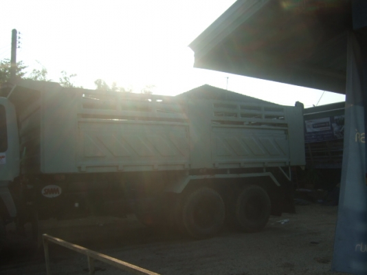 ขายกระบะดั๊มพ์สามมิตร