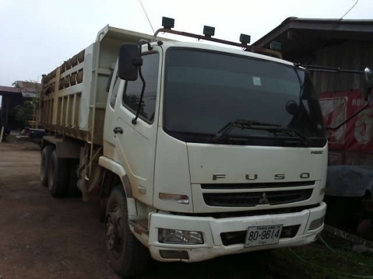 สิบล้อ Fuso ดั้ม สิบล้อ Fuso ดั้ม